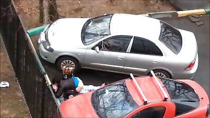 یک جوان نوزاد در یک داستان سکسی بدون نیاز به فیلتر شکن بزرگ و یک بار بزرگ خود خدمات خود را